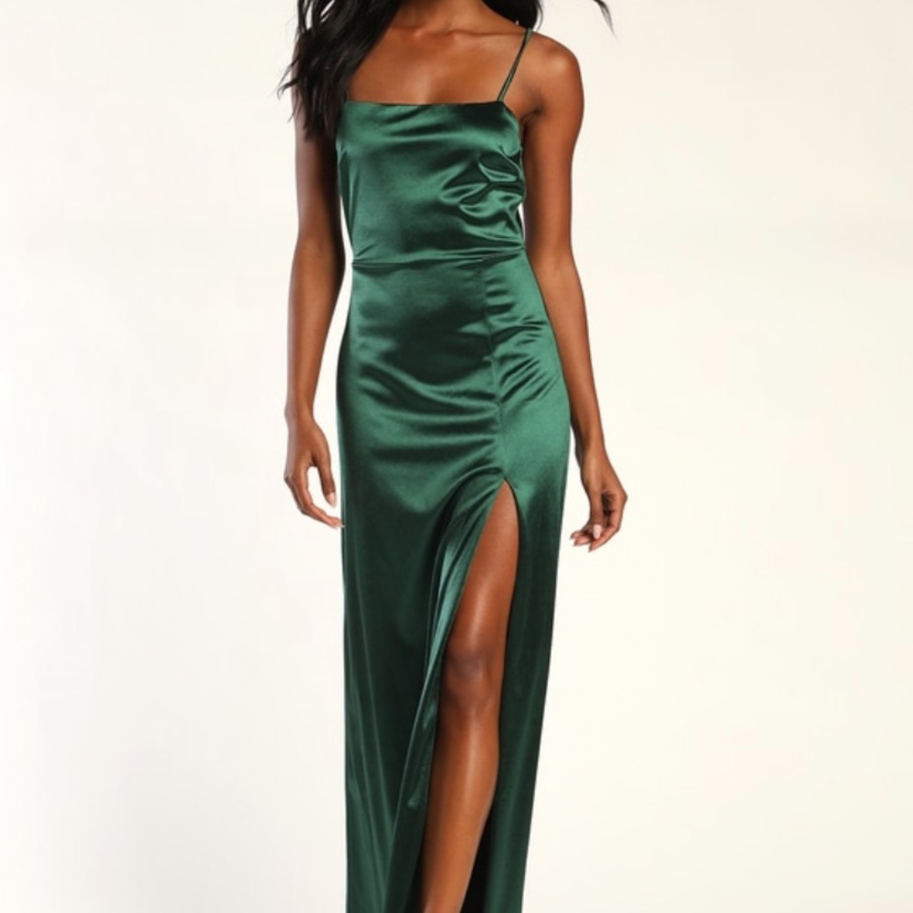 Green silky maxi dress with leg slit